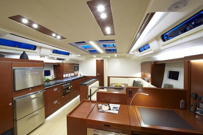 Hanse 575 saloon ©  SW